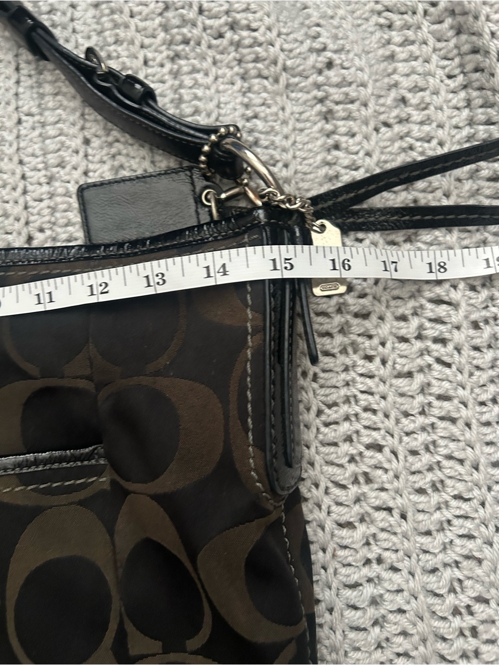Coach Brown and Black Signature hobo Shoulder Bag 12676 - Picture 8 of 11
